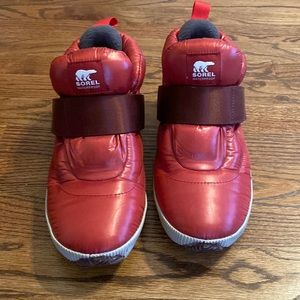Sorel Out N About Puff Sneakers, size 9